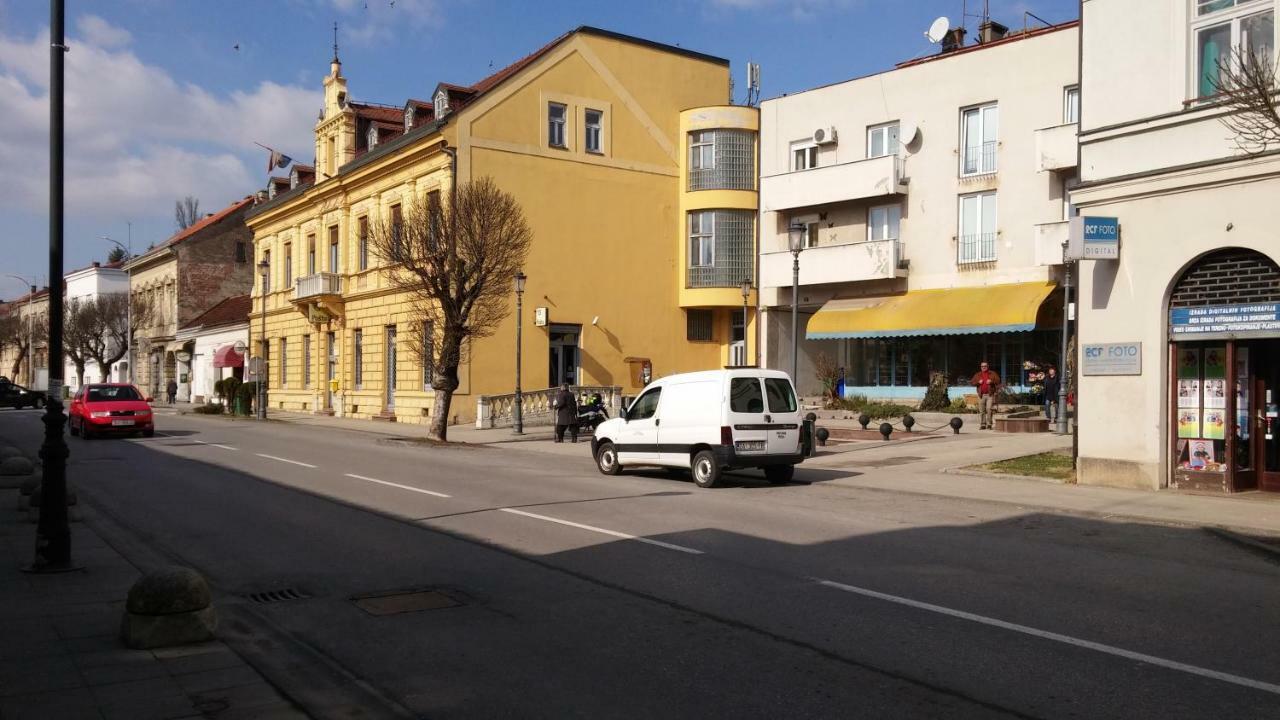 Apartman Lux Daruvar Exterior foto